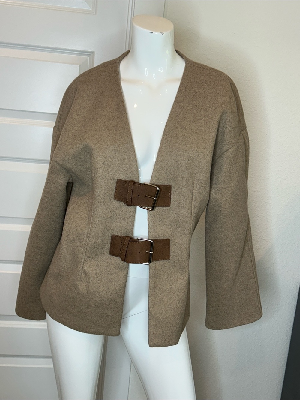 Womens Taupe Buckle-Front Trench Jacket